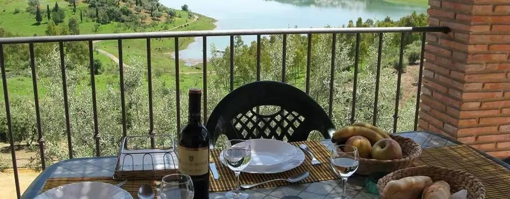 Viñuela Embalse Casitas 28558