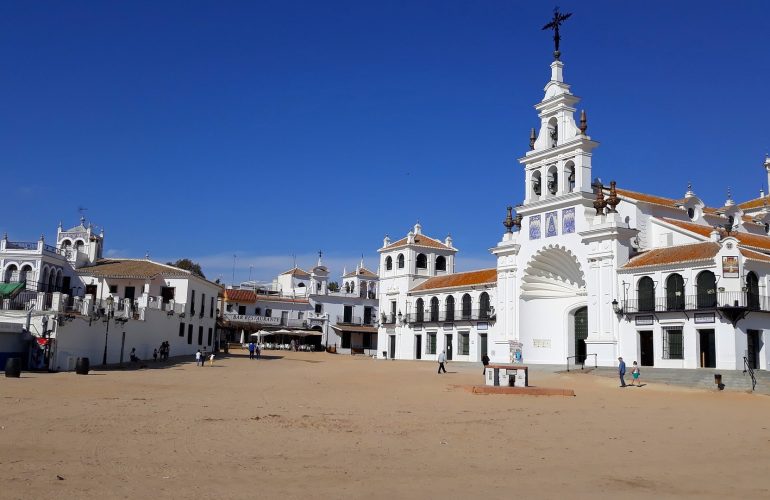 Alojamientos excepcionales lejos del turismo en Andalucía
